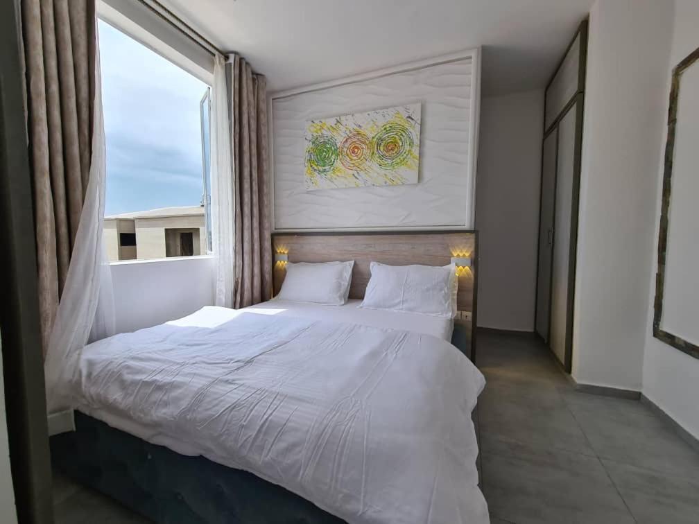 Dolce Vita Palacio Douala Buitenkant foto